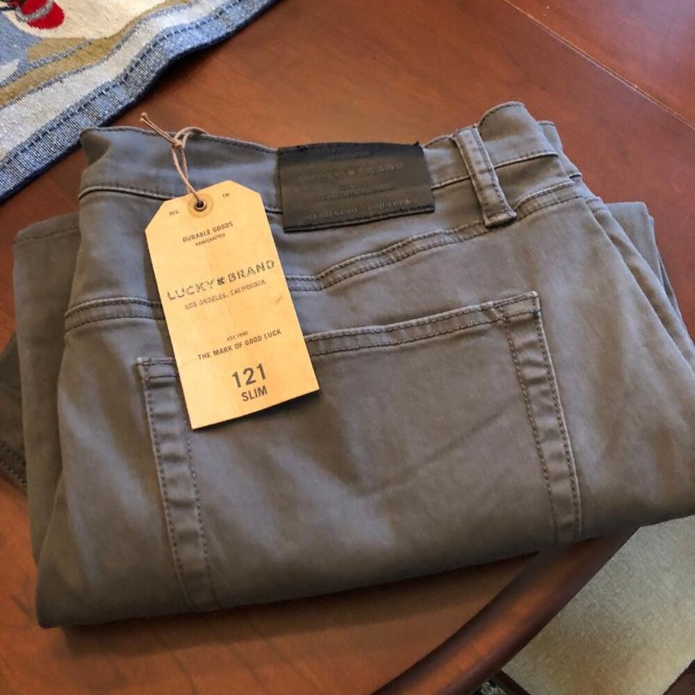 Mens Lucky Brand jeans dark gray (Magnet). 36/32.  Brand New with tags